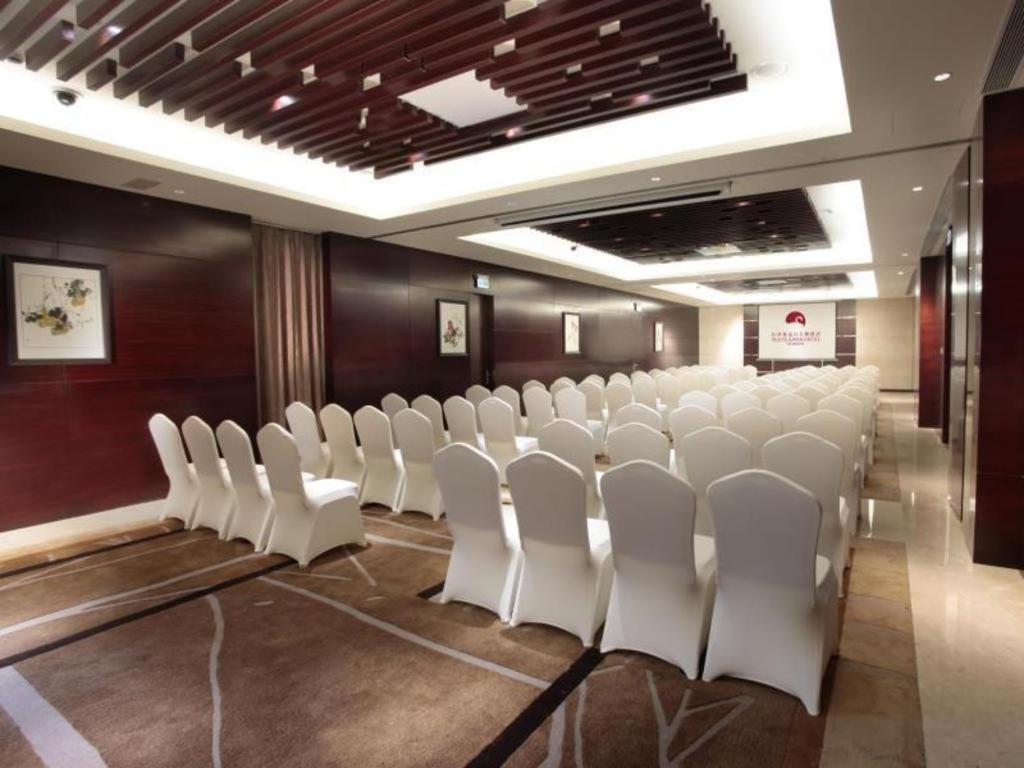 White Swan Hotel Changsha Exterior foto