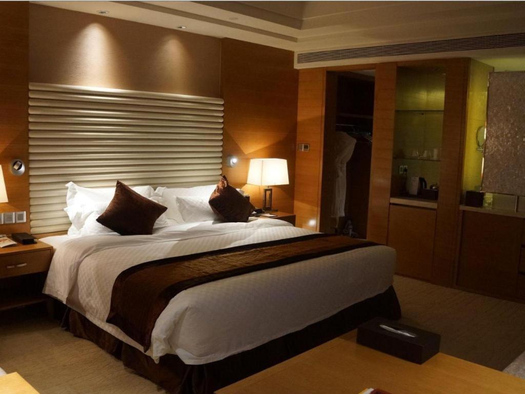 White Swan Hotel Changsha Exterior foto