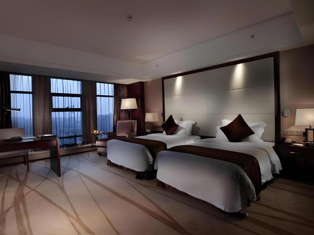 White Swan Hotel Changsha Exterior foto