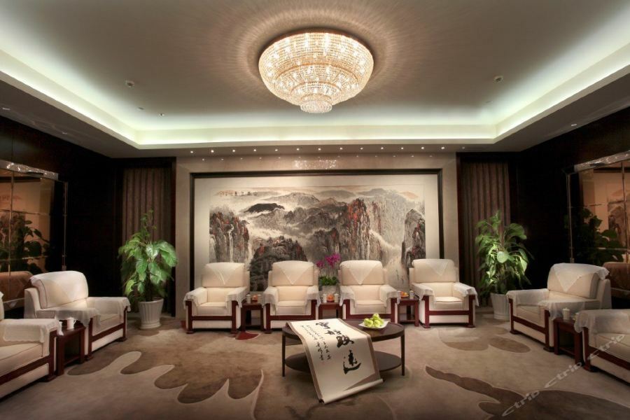 White Swan Hotel Changsha Exterior foto